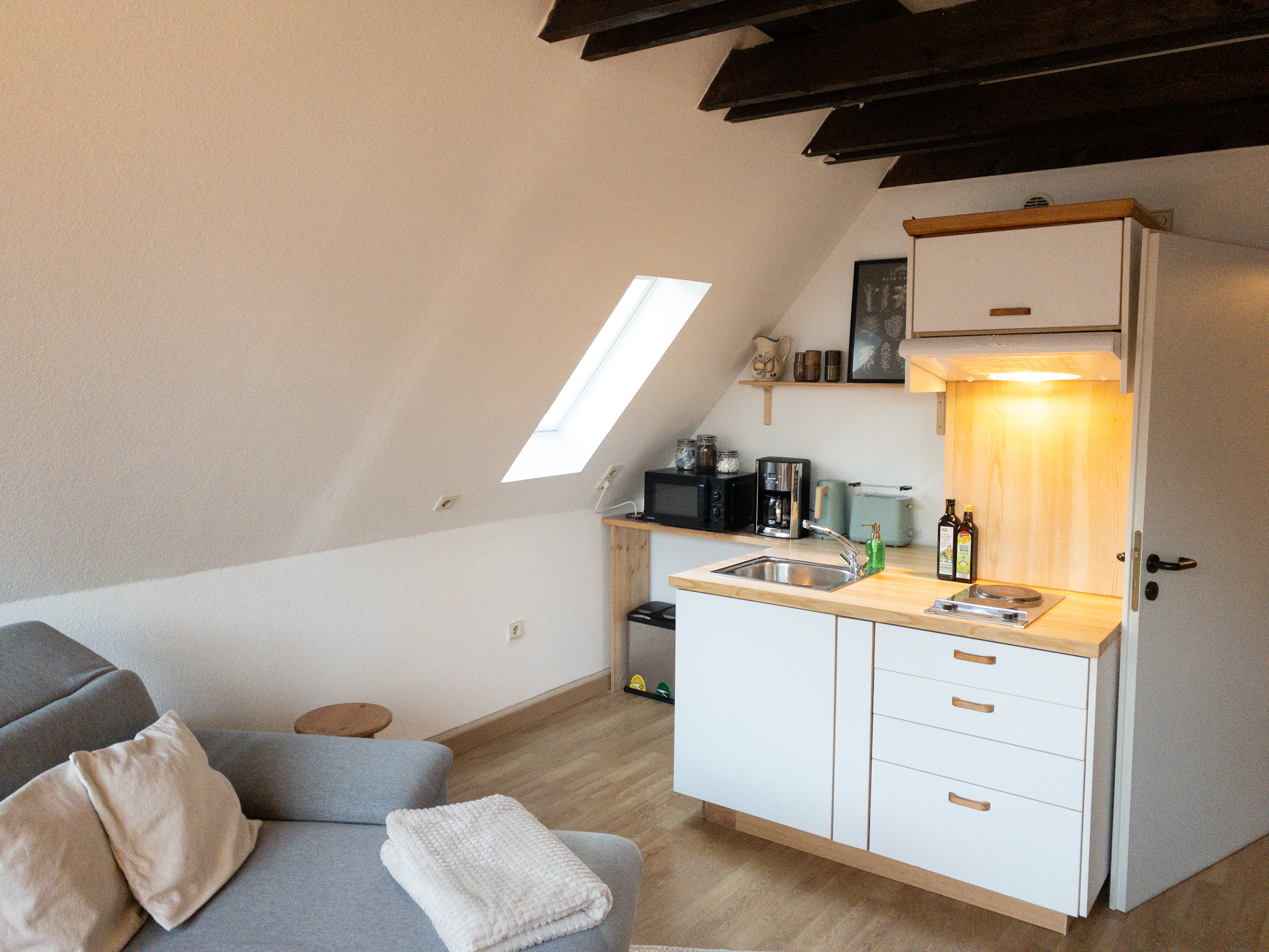 Kueche und Essbereich einer Ferienwohnung